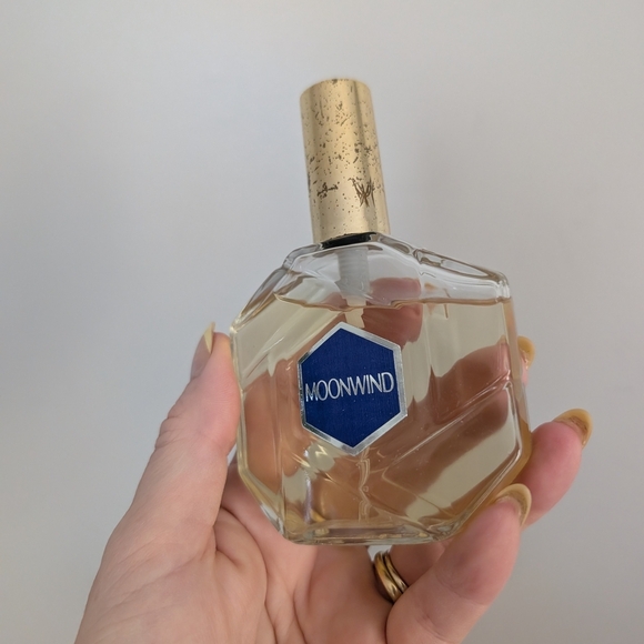 Moonwind Avon Spray - Picture 6 of 7
